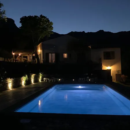A Parochja Villa *